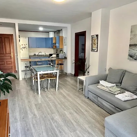 Апартаменты A Pie De Playa Con Amplia Terraza *