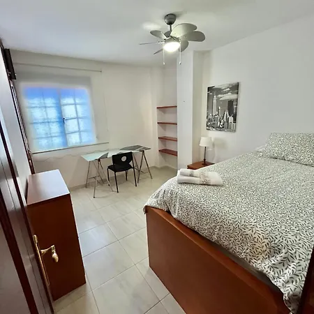 A Pie De Playa Con Amplia Terraza El Puertito