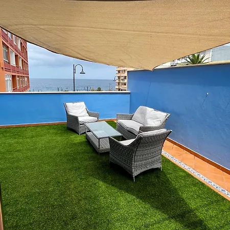 Apartament A Pie De Playa Con Amplia Terraza